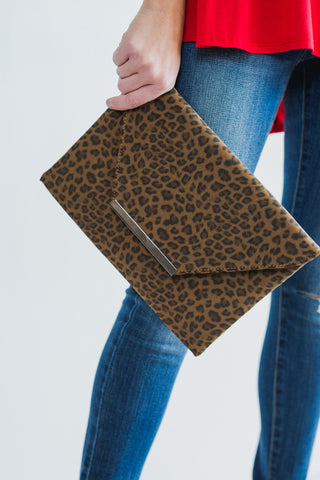 The Leopard Print Clutch
